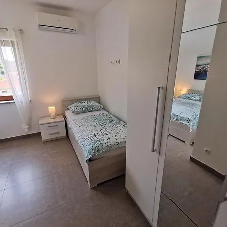 Ferienwohnung Fur 4 Personen In Crikvenica, Kvarner Bucht - B43367 Crikvenica