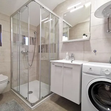 Apartment Ferienwohnung Fur 4 Personen In Crikvenica, Kvarner Bucht - B43367